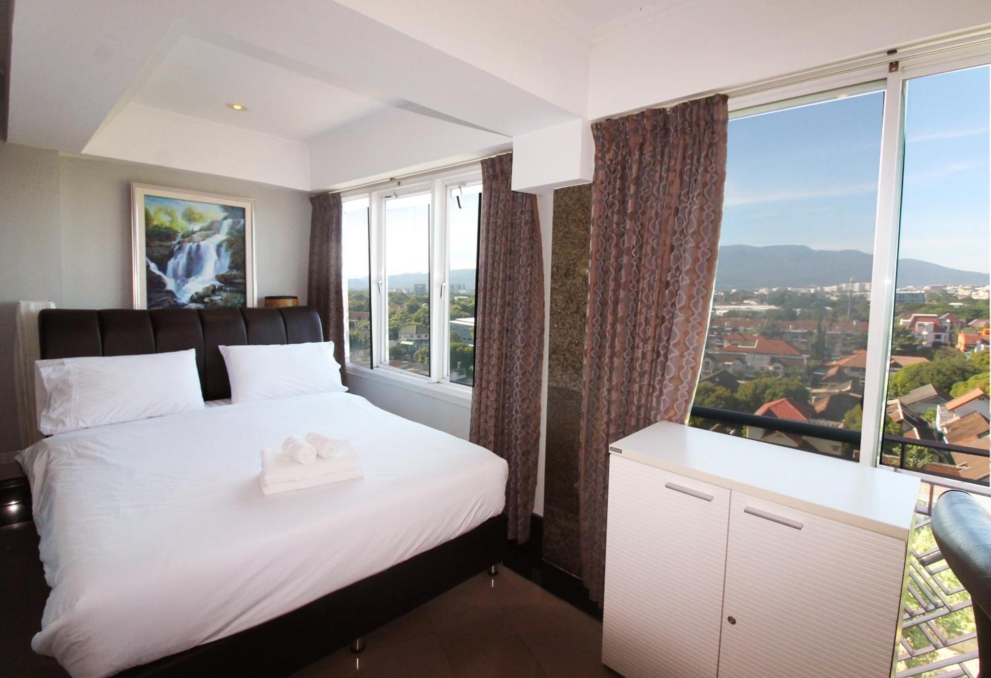 Penthouse Galare Thong Tower Appartement Chiang Mai Buitenkant foto
